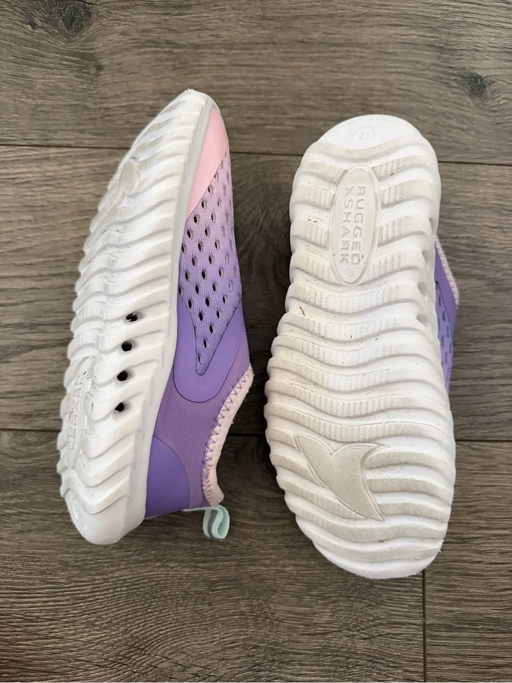 Kids Gradient Pink & Purple Slip-On Water Shoes